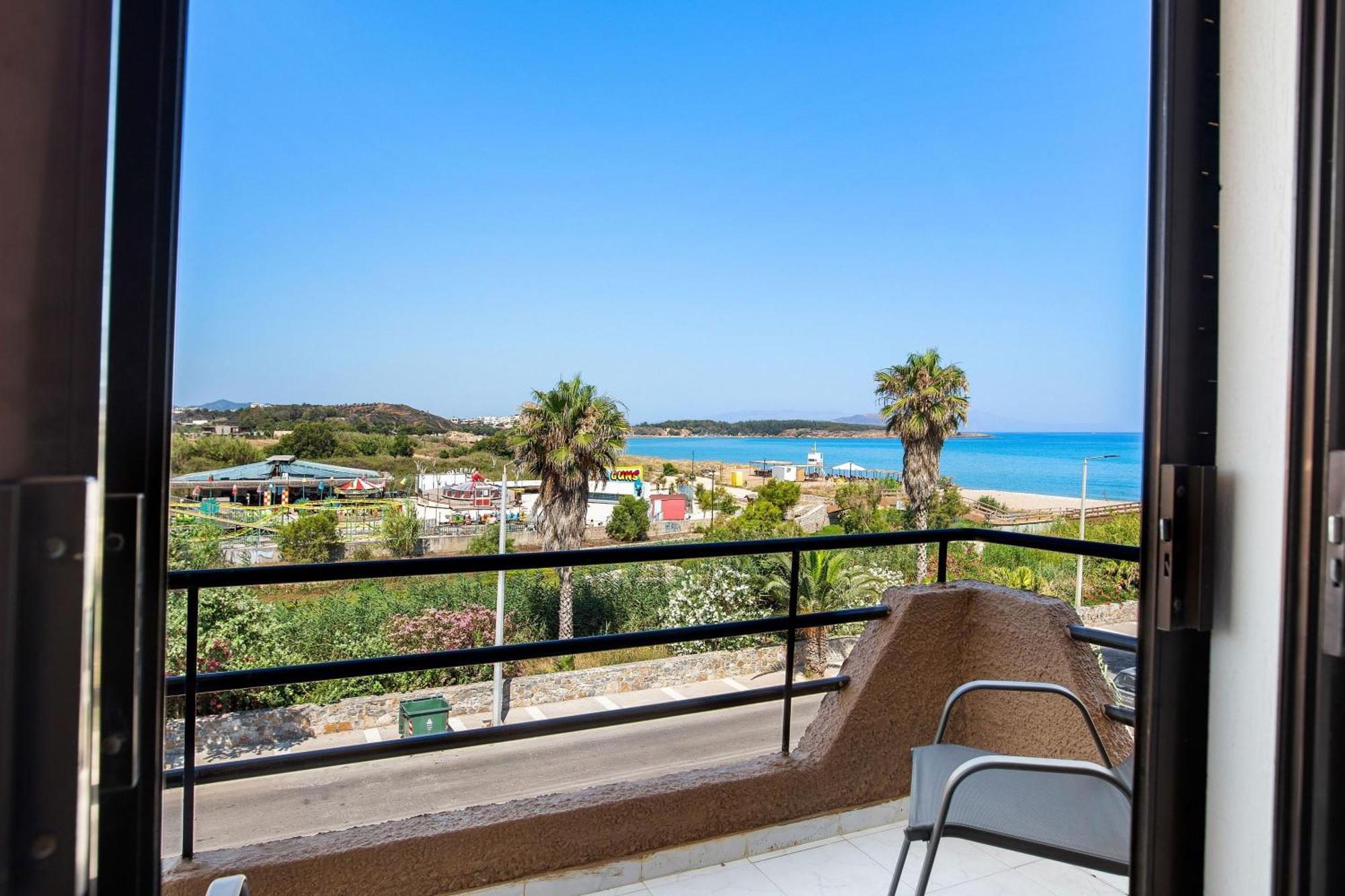 Sun Beach Apartments In Chania 09 11 Dış mekan fotoğraf
