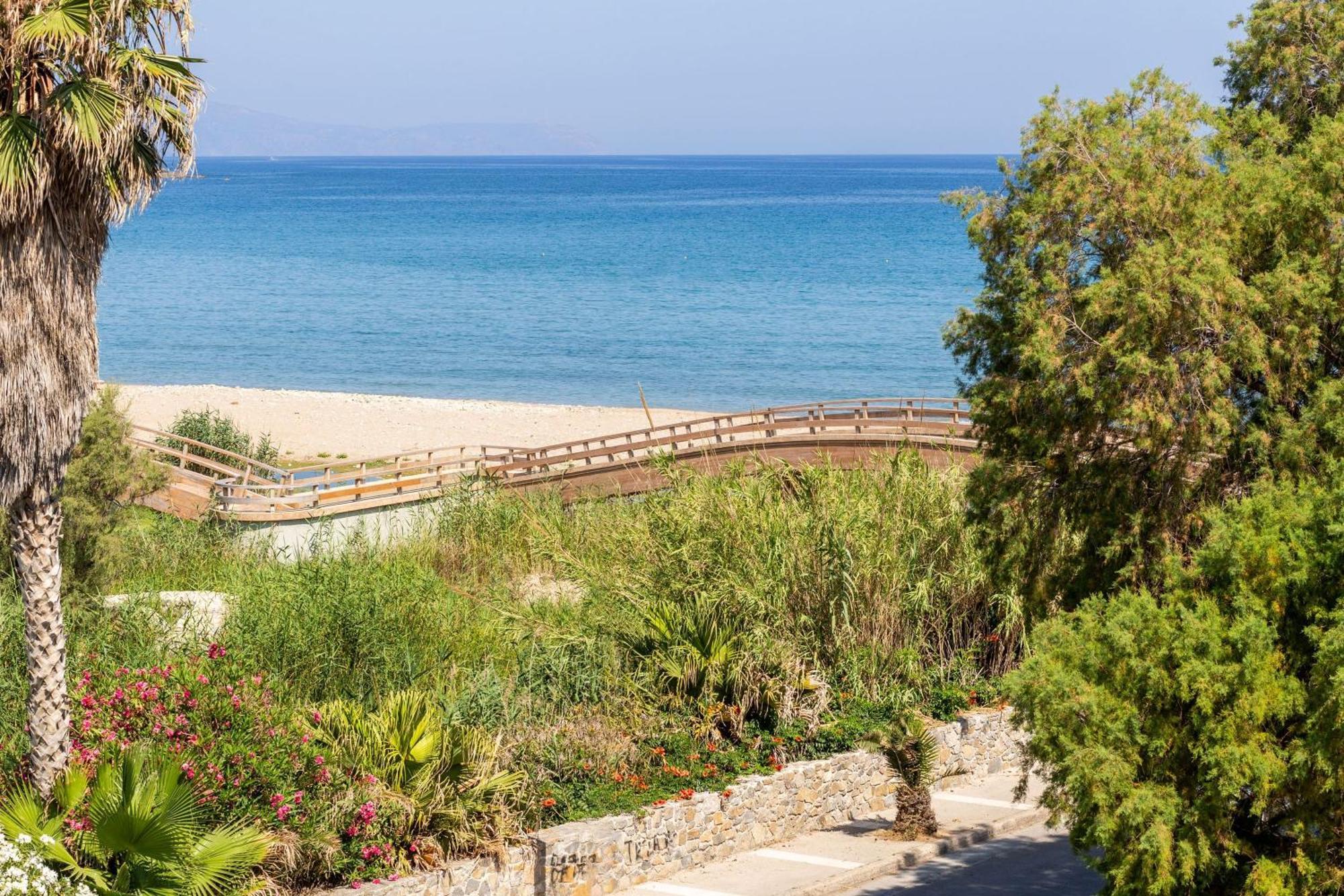 Sun Beach Apartments In Chania 09 11 Dış mekan fotoğraf